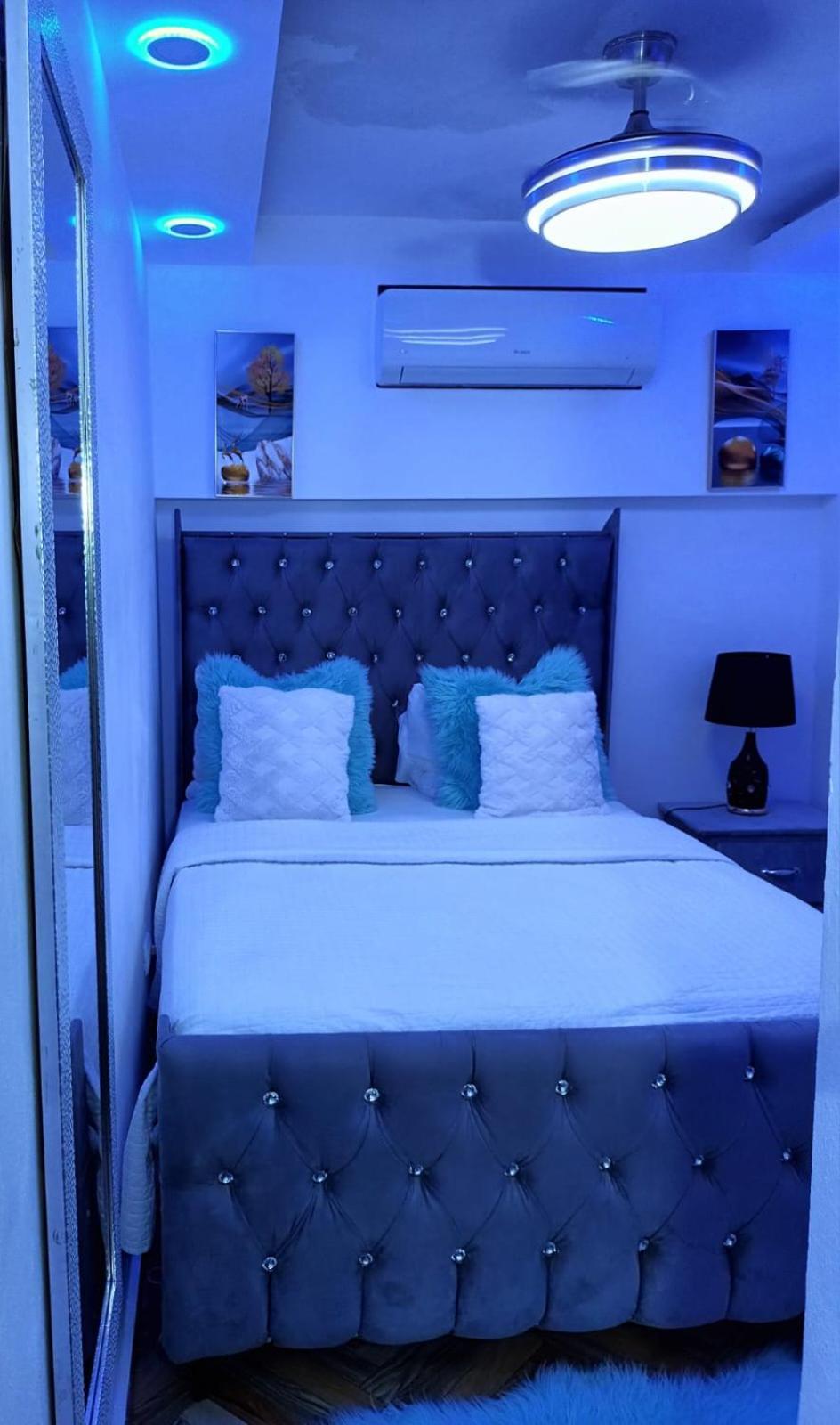 Apartamentos De 1 2 Y 3 Habitaciones 산티아고 데 로스 카바예로스 외부 사진