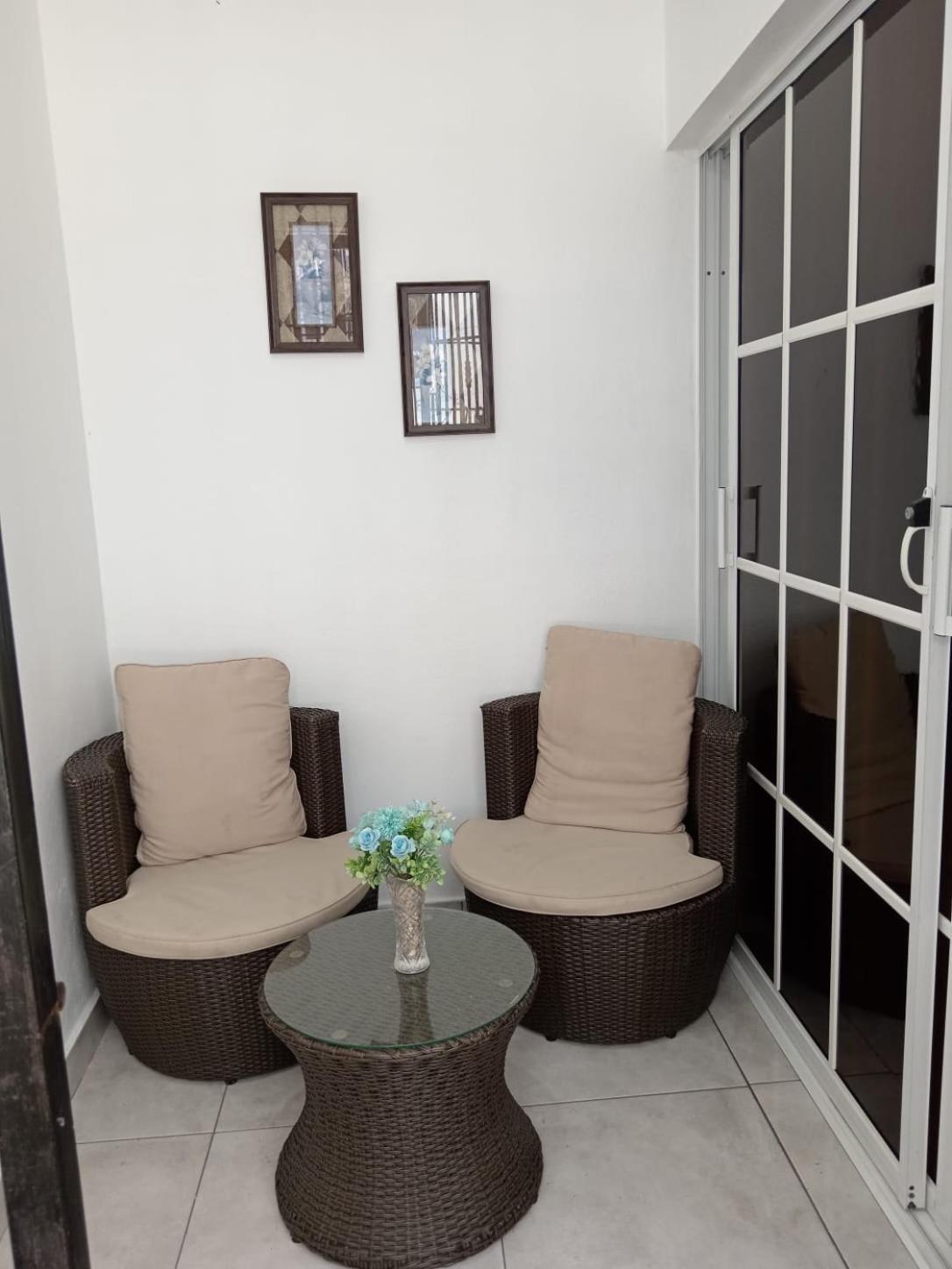 Apartamentos De 1 2 Y 3 Habitaciones 산티아고 데 로스 카바예로스 외부 사진