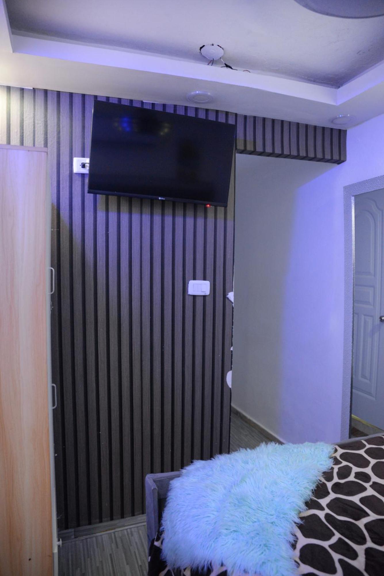 Apartamentos De 1 2 Y 3 Habitaciones 산티아고 데 로스 카바예로스 외부 사진