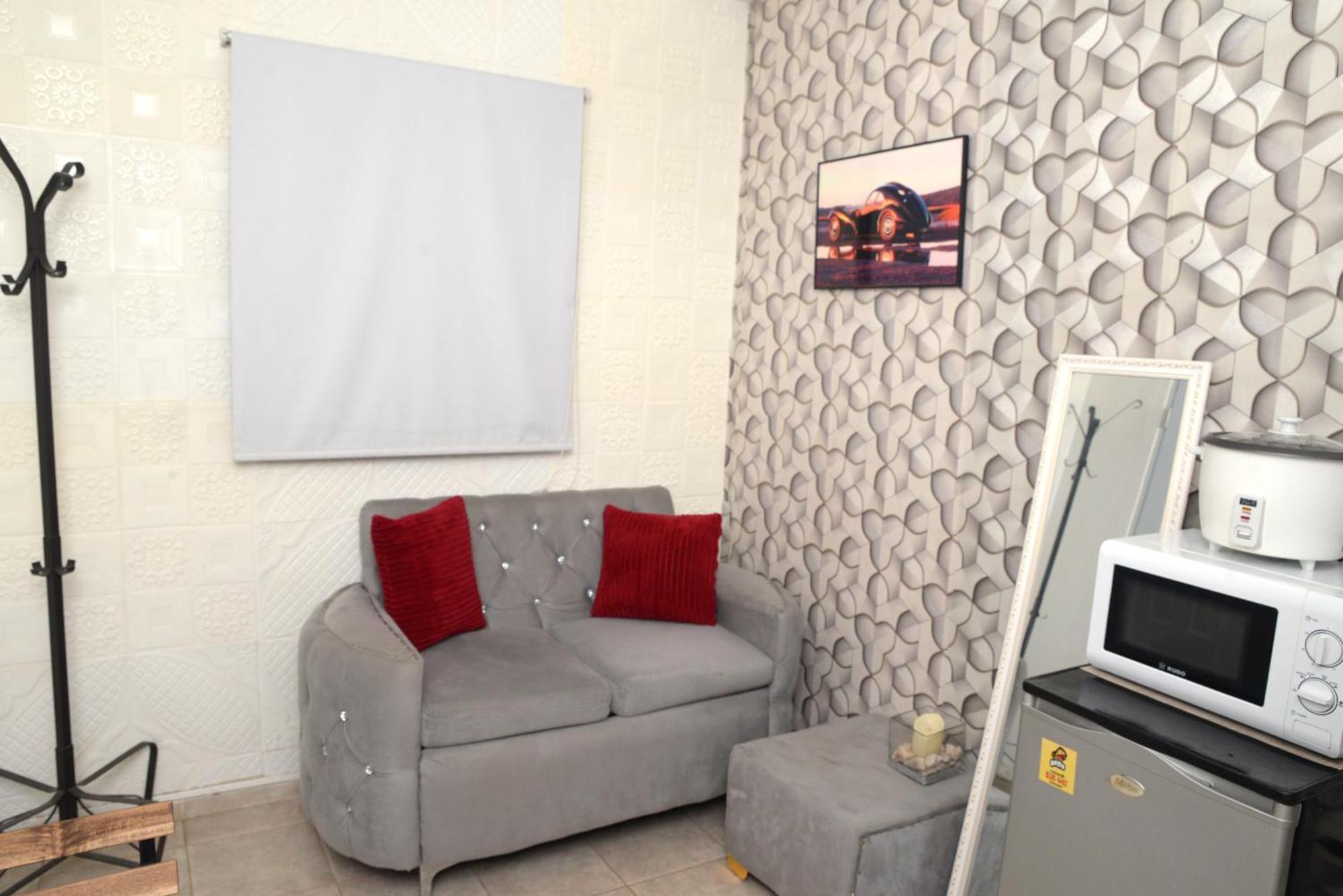 Apartamentos De 1 2 Y 3 Habitaciones 산티아고 데 로스 카바예로스 객실 사진